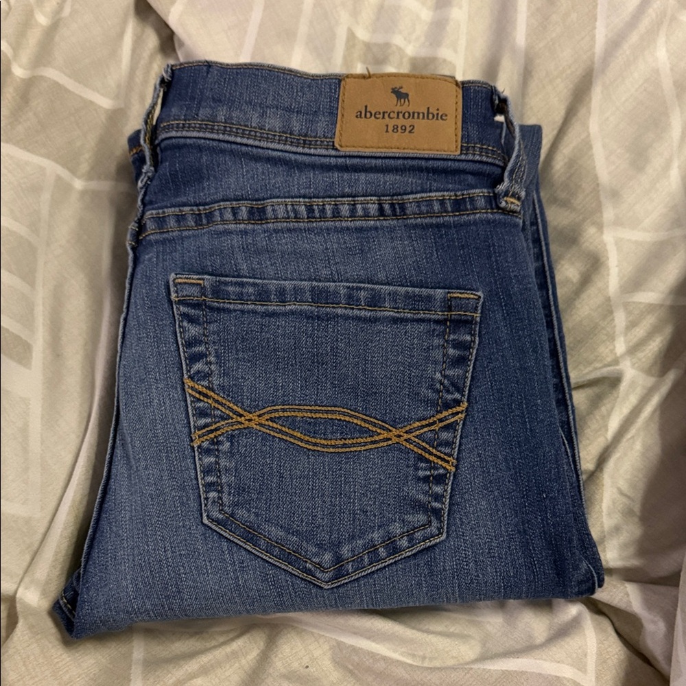 Abercrombie & Fitch Classic Denim Jeans